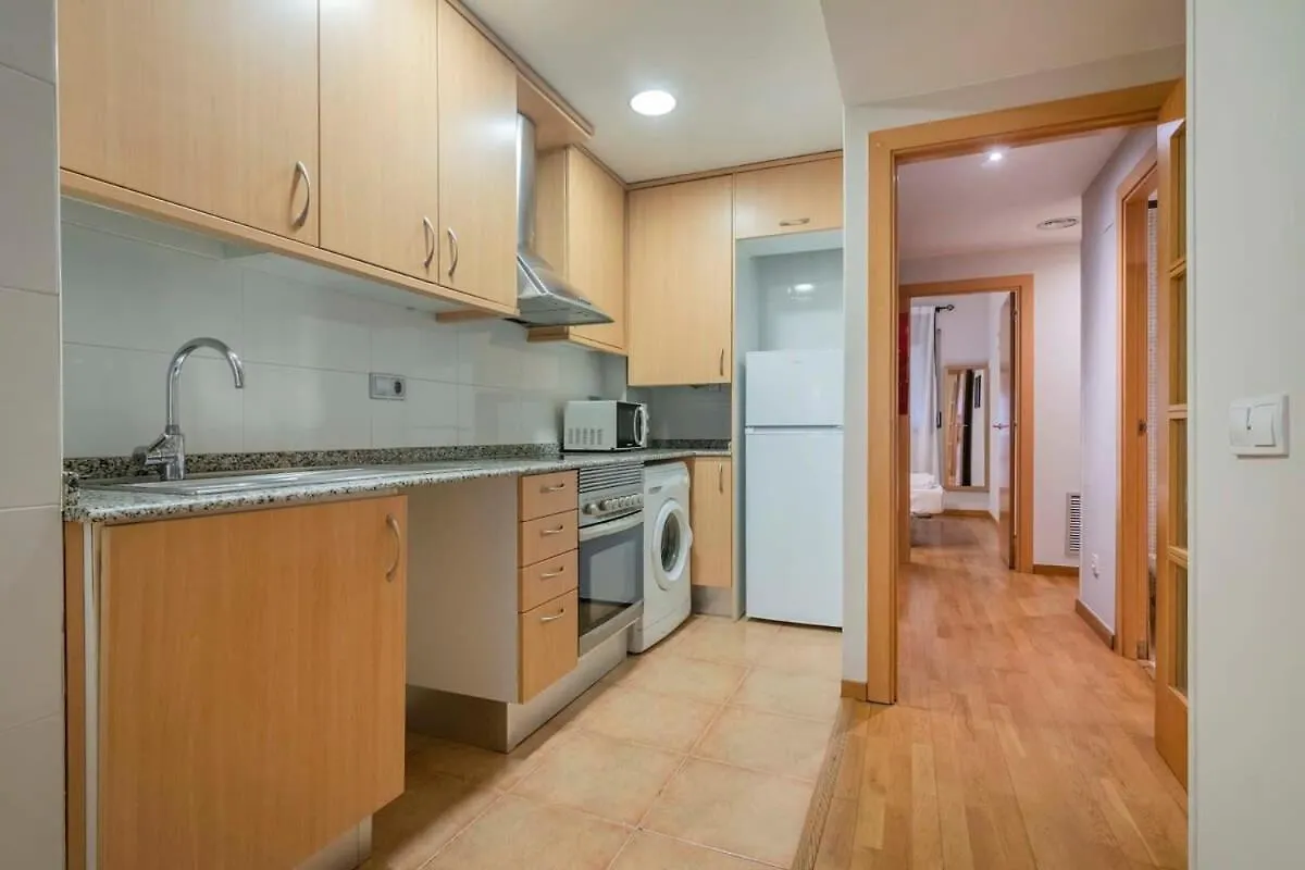 Apartmán 2 Bedroom With Balcony In Eixample 3-2 Barcelona